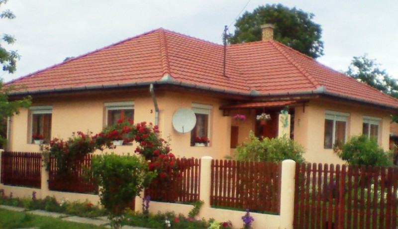 Családi ház eladó!